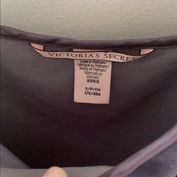 Victoria’s SECRET GRAY TANK Small RUFFLE LINGERIE TOP BLOUSE SHIRT - Picture 6 of 7